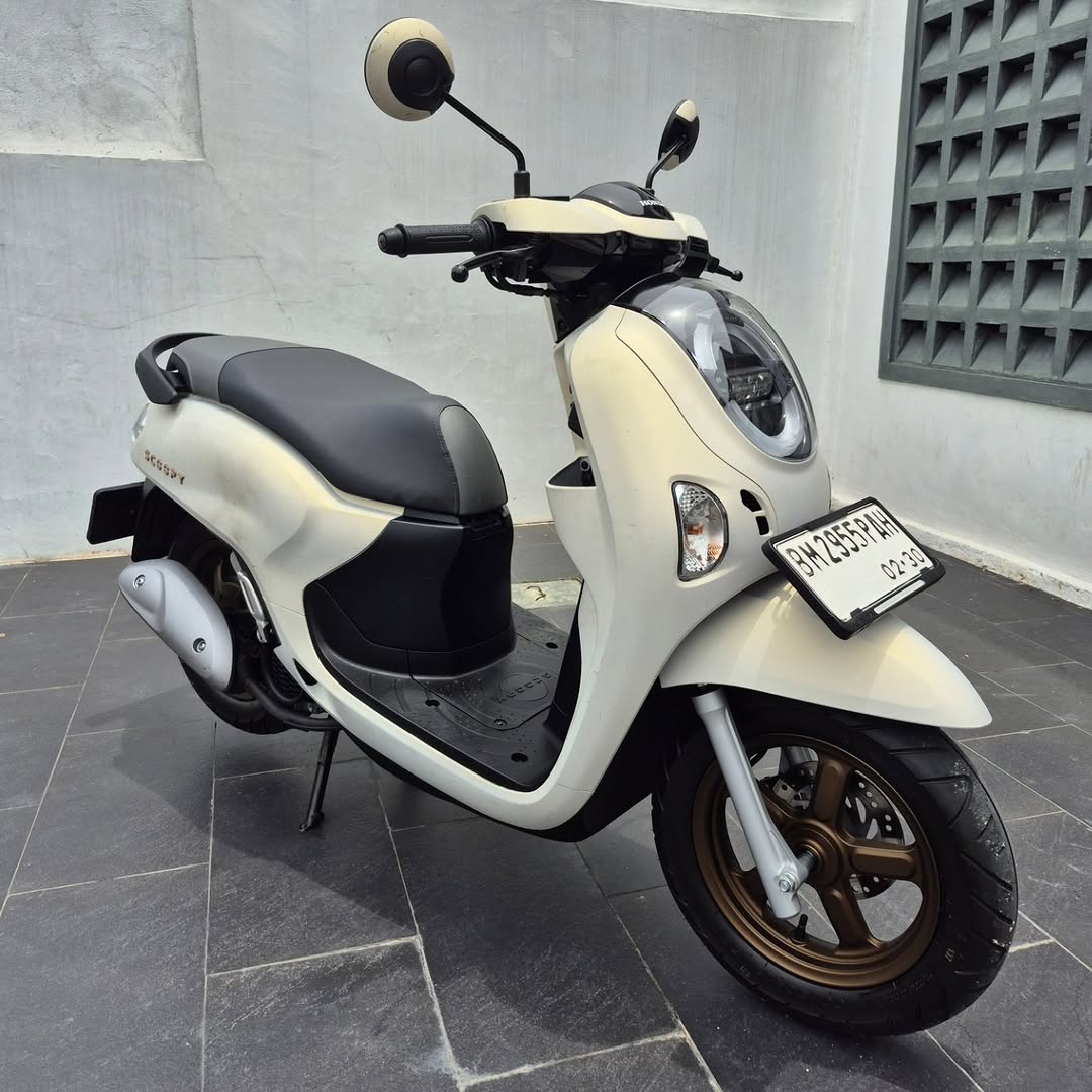 HONDA SCOOPY PRESTIGE  