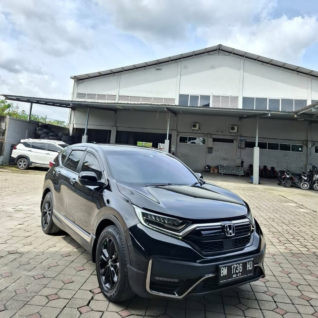 HONDA CRV PRESTIGE BLACK EDITION AT  